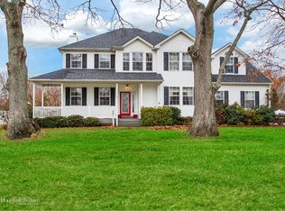 2 Wilson St, Blue Point, NY 11715