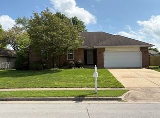 3242 W McClernon Street, Springfield, MO 65803