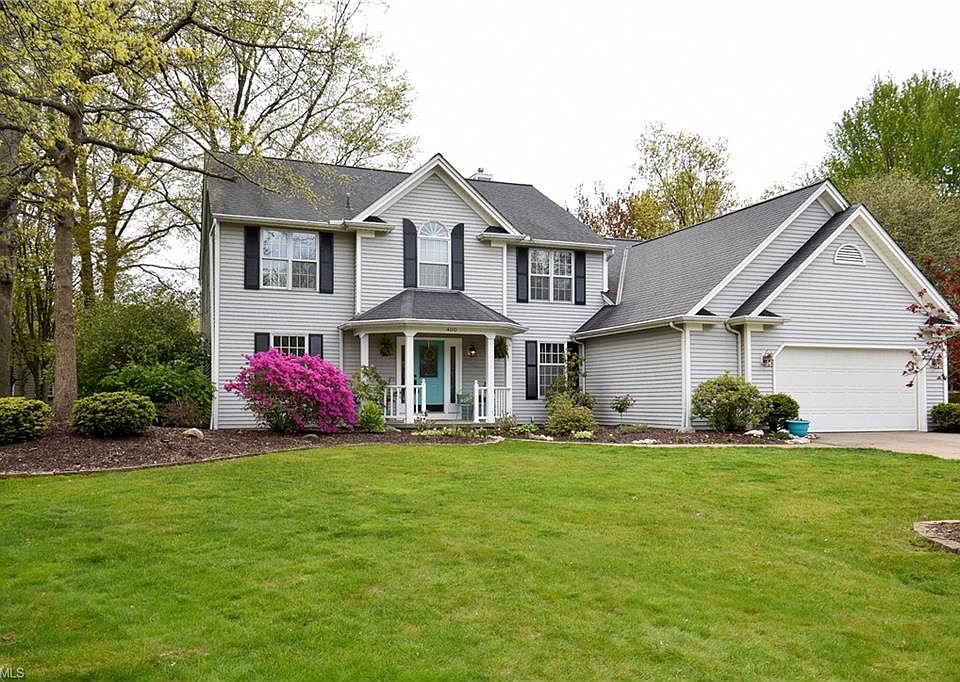 1st image of 400 Beacon Ct
