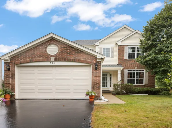 5961 Mackinac Ln, Hoffman Estates, IL 60192