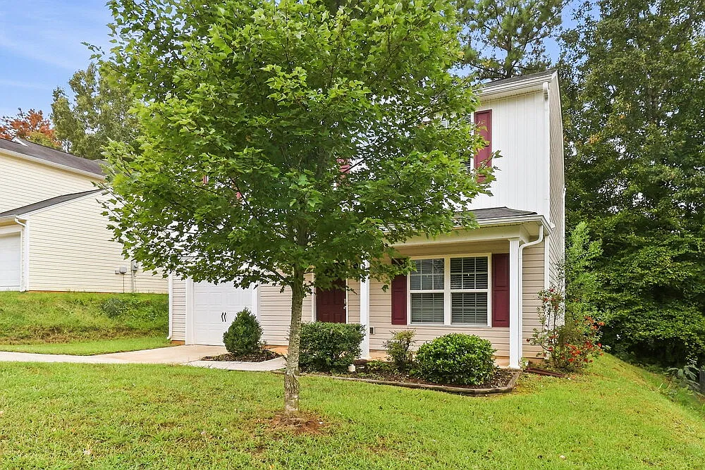 3 bed, 2.5 bath, 1662 sqft, $1,885 — Photo 4