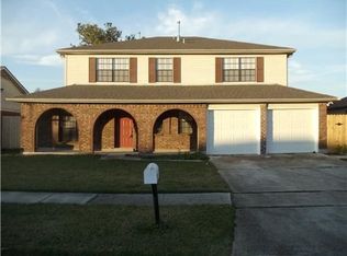 2437 Regency Pl, Gretna, LA 70056