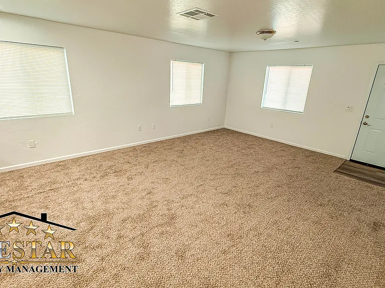 301 Decatur St #B — Photo 19