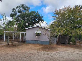 122 Blue Flame Rd UNIT B, Cedar Creek, TX 78612