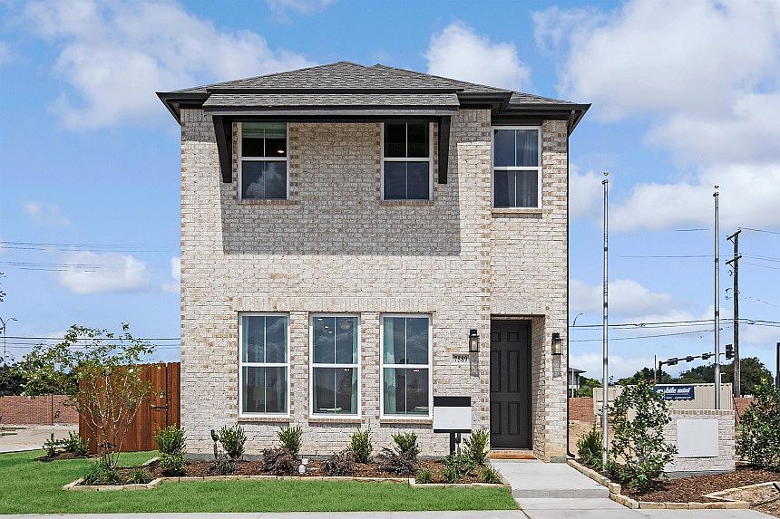 Urban Trails Cottages - Cotton Belt Elevation Image 1
