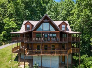 4172 Burning Tree Ln, Sevierville, TN 37862