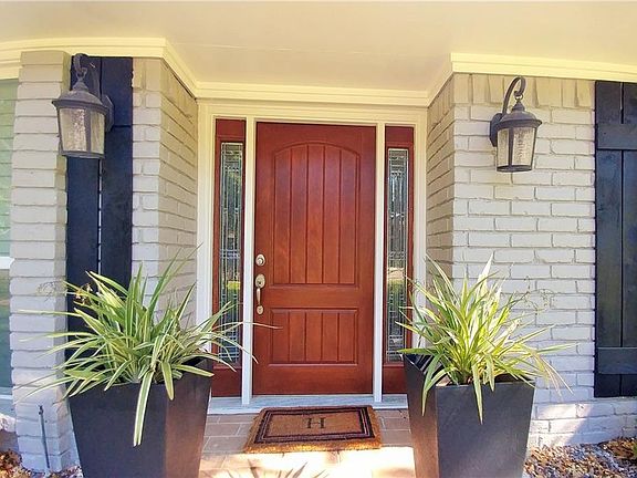 4th image of 6927 Town Bluff Dr