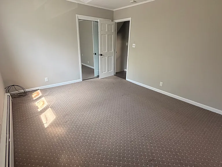 2127 Elise Ave — Photo 8