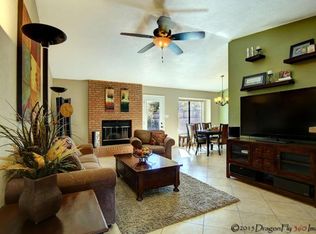 7132 Tesuque Dr NW, Albuquerque, NM 87120