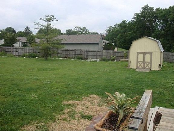 5th image of 2242 Gibson Dr