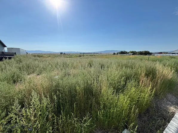 150 Thomas Way, Dillon, MT 59725