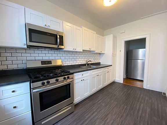 2nd image of 47-25 38th St #2F