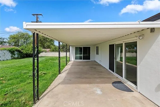 484 Glenhill Dr — Photo 18