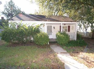 403 Walnut St, Camden, SC 29020