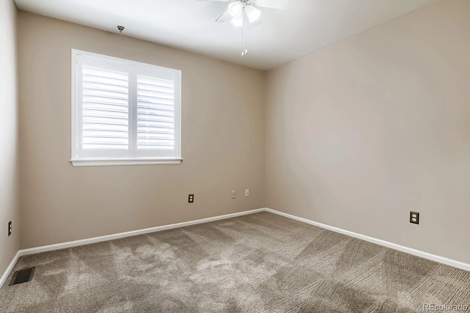 5556 South Rome St - 1 — Photo 3