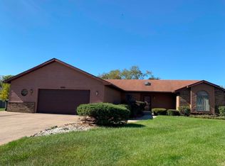 1011 Dawnan Dr, Fort Wayne, IN 46816