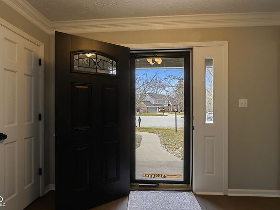 5th image of 11021 Brentwood Ave