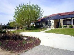 14775 Kokomo Rd, Apple Valley, CA 92307