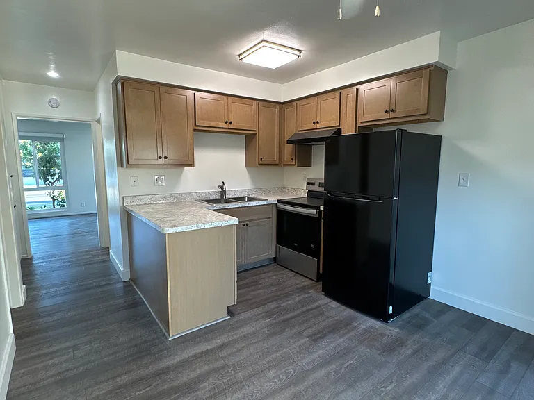 12741 Groveview St #C — Photo 2