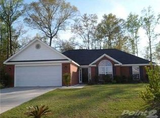 135 Creekside Cir, Ellabell, GA 31308
