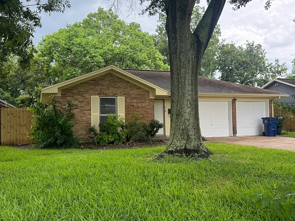 314 N Sparrow Way