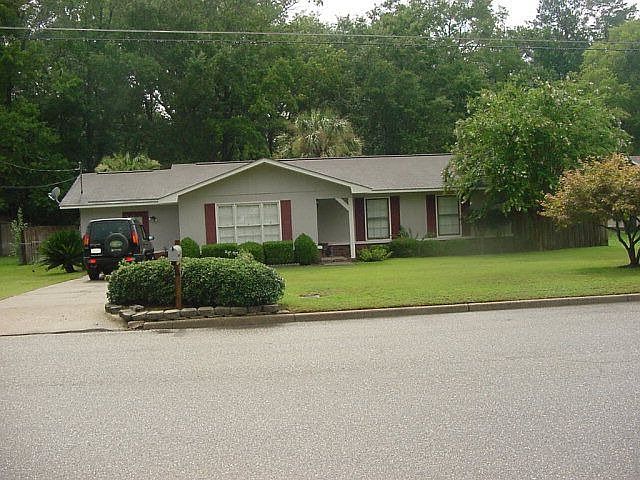 2nd image of 2123 Aberdeen Rd