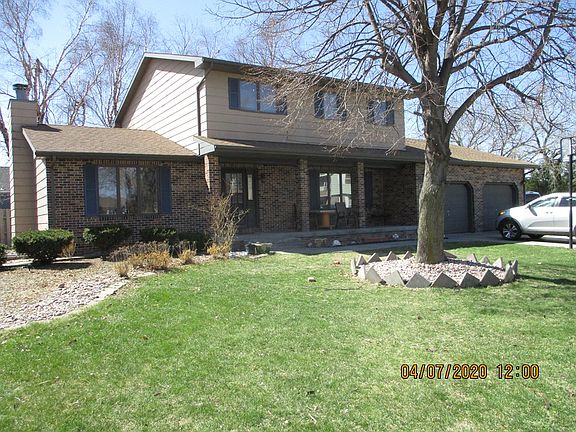 2nd image of 3207 Kennedy Way