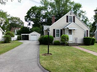 130 Vaughn Ave, Warwick, RI 02886