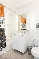 Rented by Space Marketing Shop