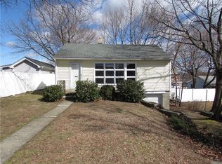 119 4th St, Verplanck, NY 10596