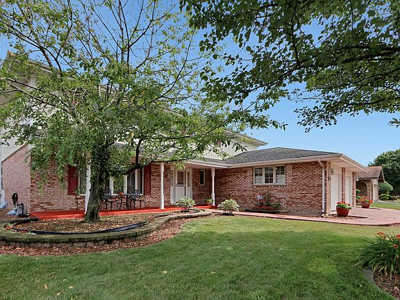 3rd image of 16747 Luella Ave