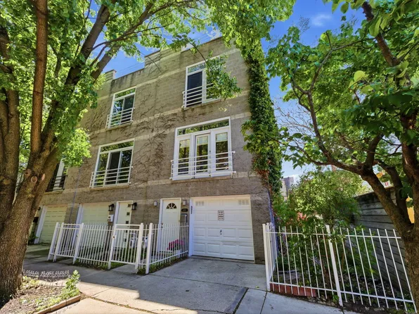 658 N Armour St, Chicago, IL 60642