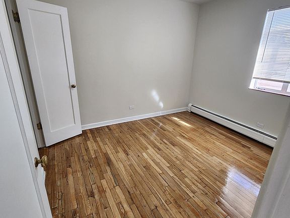 5th image of 2354 E Vassar Ave