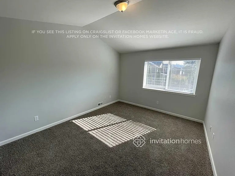 9008 191st St E — Photo 17