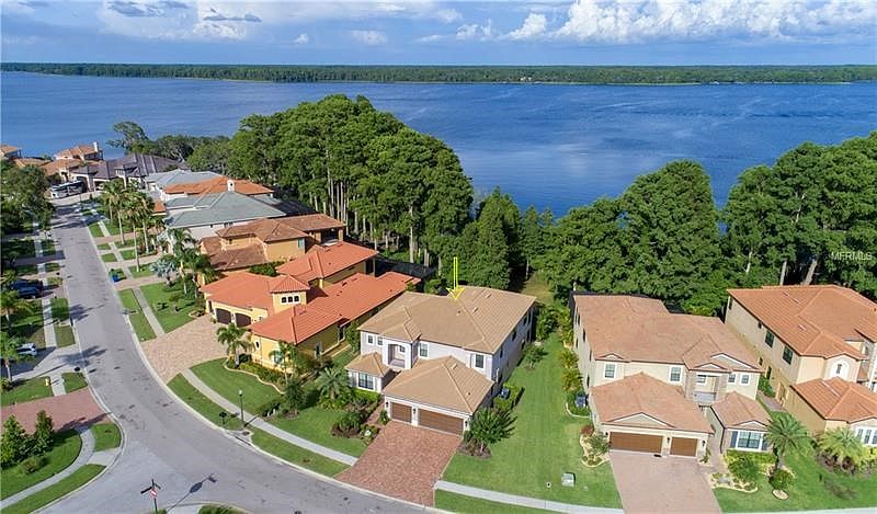 Welcome to gated Grand Cypress in Palm Harbor.  A Lake front community located on 2500 Acres Lake Tarpon.