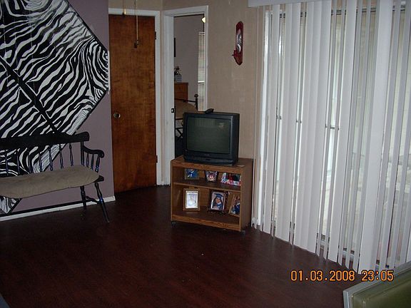 Family Rm left view