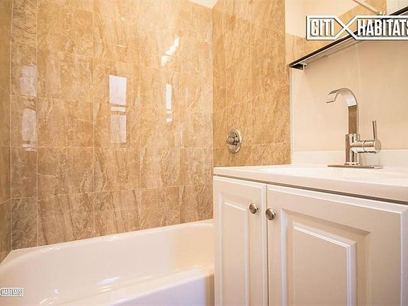 5th image of 463 W 44th St #4F