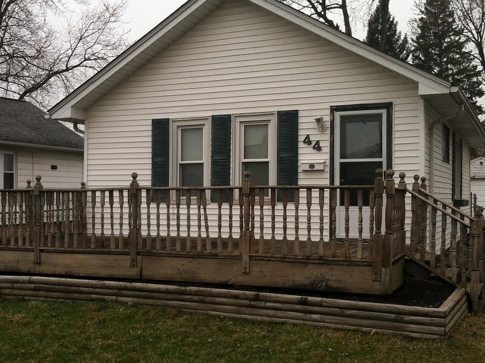 1st image of 44 W End Ave