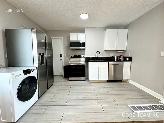 2nd image of 4511 Roanoke Pkwy #4507-2