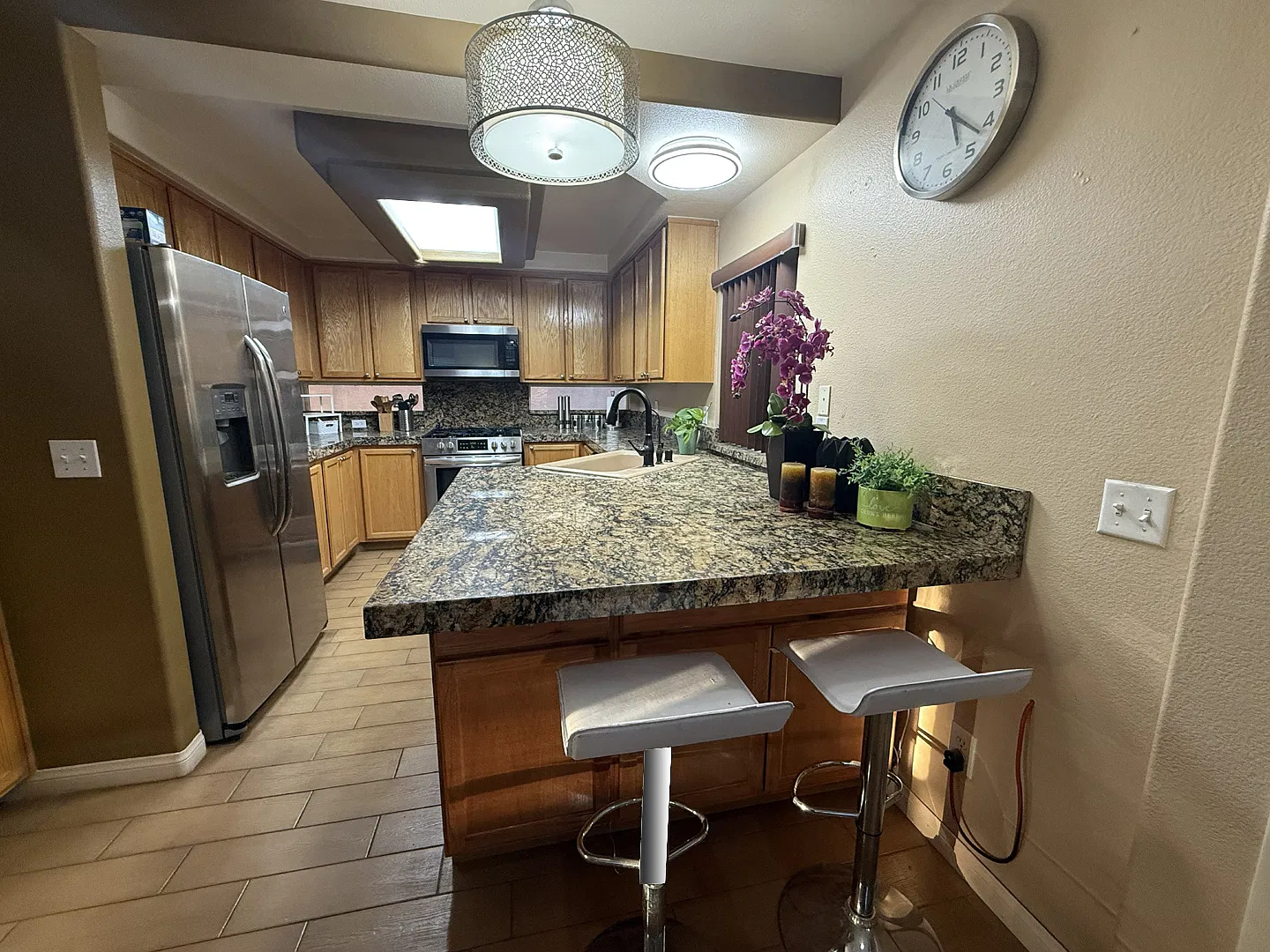 3 bed, 1575 sqft, $3,500 — Photo 4