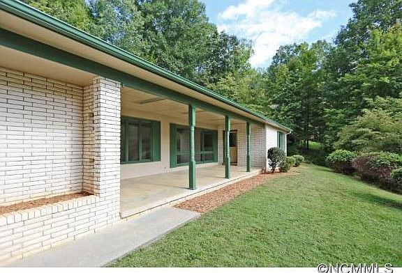 1st image of 20 Hodges Dr