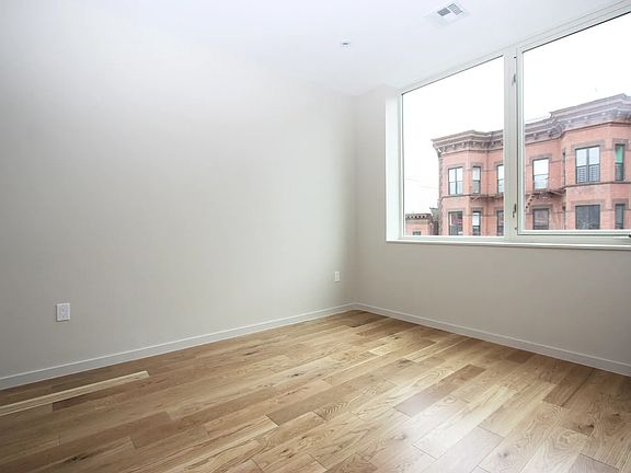 4th image of 29 Macdonough St APT 2A