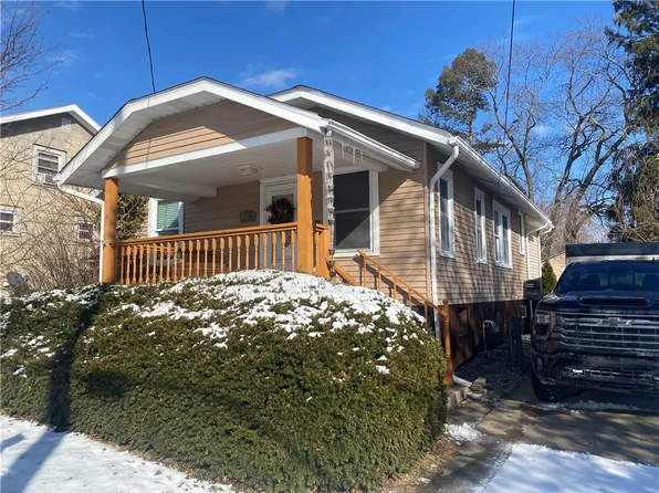 404 18th Ave, Beaver Falls, PA 15010