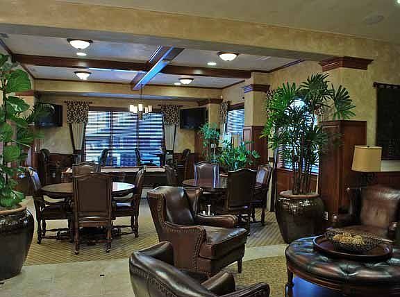 Clubhouse 2