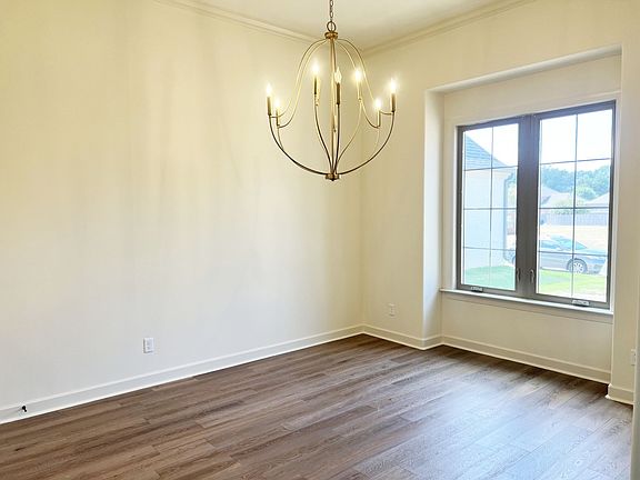 Dining room 1