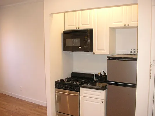 Rented by Sky Management | media 12