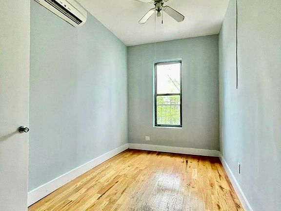 5th image of 681 Lincoln Pl APT 5