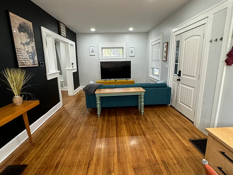 1230 N Kealing Ave #2 — Photo 10