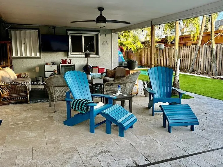 4721 SW 34th Dr — Photo 19