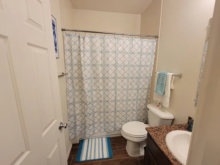 Artesia Apartments — Photo 8